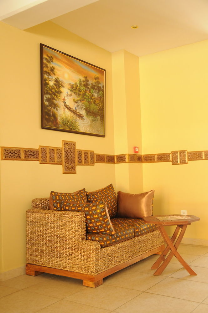 Hotel Maharajah Mamoudzou Екстериор снимка