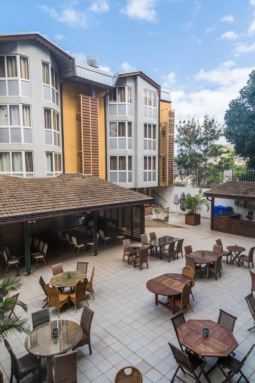 Hotel Maharajah Mamoudzou Екстериор снимка