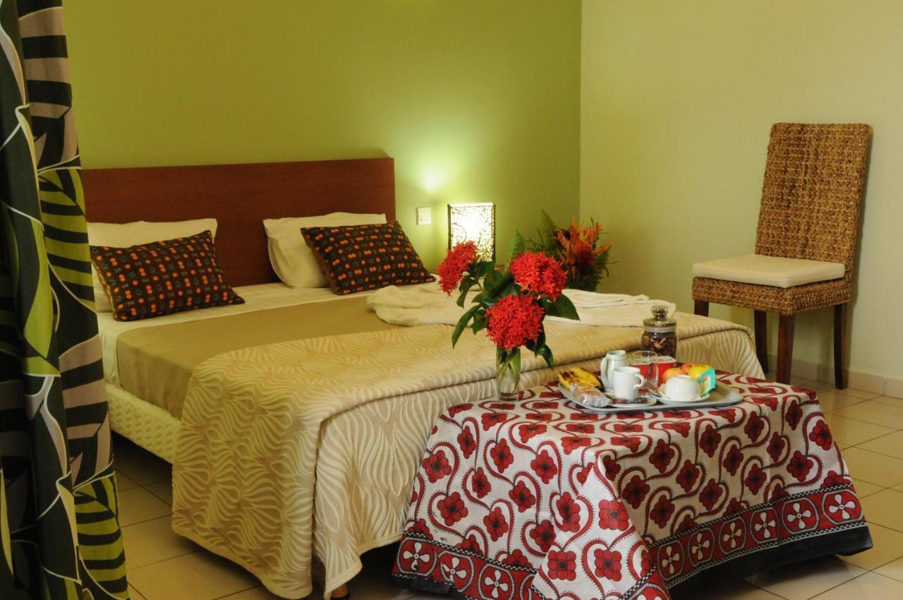 Hotel Maharajah Mamoudzou Стая снимка
