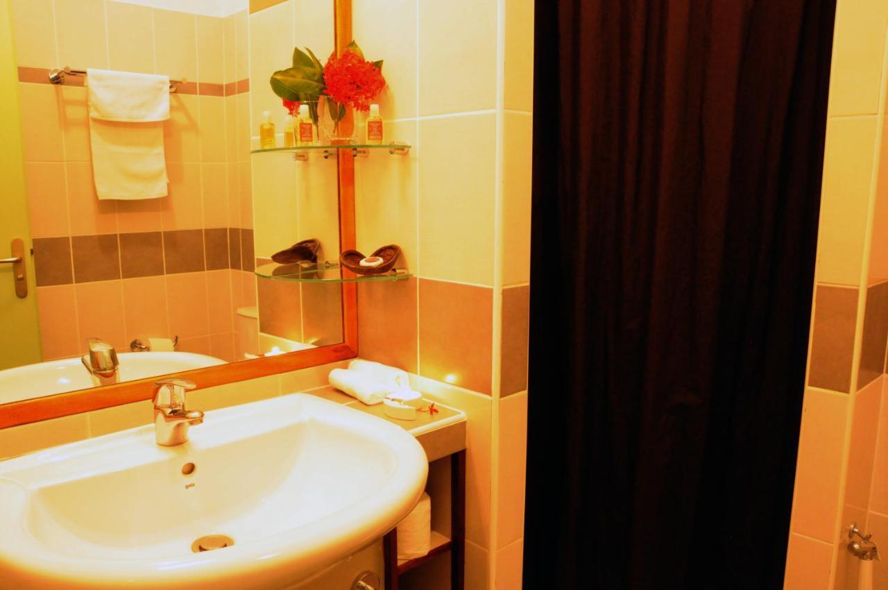Hotel Maharajah Mamoudzou Стая снимка